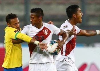 زامبرانو: نيمار لاعب كبير لكنه مهرج!