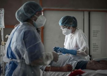 خبراء يكشفون عوامل تزيد من خطر الوفاة من فيروس كورونا
