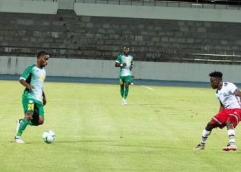 جزر القمر ينفرد بالصدارة من “الفراعنة” ويعبر كينيا بثنائية
