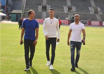 بدر بانون يظهر في مقر نادي الأهلي المصري