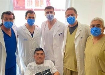 مارادونا سيبقى تحت الملاحظة 3 أيام في المستشفى