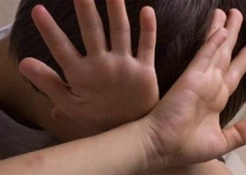 حارس مدرسة ابتدائية يغتصب 5 أطفال بمدينة الناظور