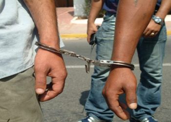 توقيف شخصين بحوزتهما مخدرات والمؤثرات العقلية بتطوان