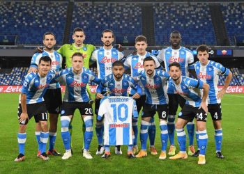 نابولي يقسو على روما في ليلة تكريم الأسطورة الراحل مارادونا