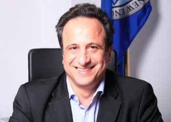 نائب رئيس جامعة انجلترا  يبرز الرؤية المتبصرة لجلالة الملك في قضية الصحراء
