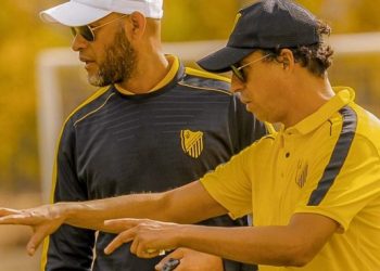الماص يغير جلده ويختتم معسكره التدريبي
