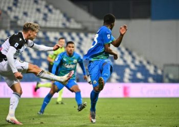أودينيزي يحرم ساسولو من صدارة الدوري الإيطالي