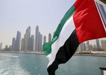 الإمارات تسمح بتناول الكحول والعيش خارج إطار الزواج