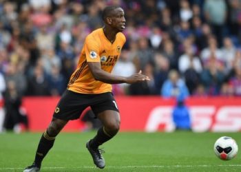 مدافع وولفرهامبتون يختار اللعب لمنتخب كوت ديفوار