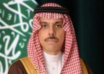 وزير خارجية السعودية يبارك لليمنيين تشكيل حكومة جديدة