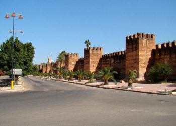 تمديد الإجراءات الاحترازية لأسبوعين لمحاصرة انتشار “كوفيد 19” بتارودانت