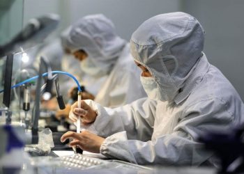 الصين تؤكد تعاونها مع فريق منظمة الصحة العالمية لتعقب منشأ فيروس كورونا