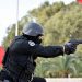الرصاص لتوقيف مجرم رشق عناصر الامن بقنينات الغاز باليوسفية