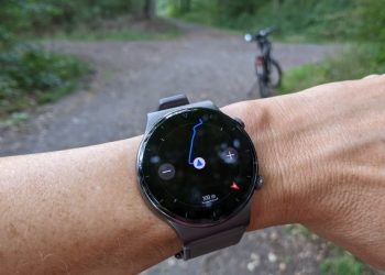 الساعة الذكية HUAWEI WATCH GT 2 Pro المتطورة مع مجموعة مراحل القمر تصل إلى المغرب
