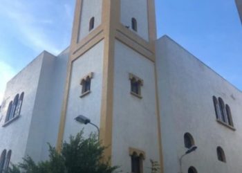 وزارة الاوقاف توقف خطيب جمعة بطنجة بعد تطرقه لموضوع التطبيع مع إسرائيل