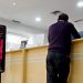 مواطن بالفقيه بنصالح يشتكي من إهمال وتماطل مؤسسة بنكية