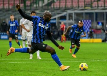 دوري أبطال أوروبا: إنتر يعوّل على العملاق لوكاكو للبقاء