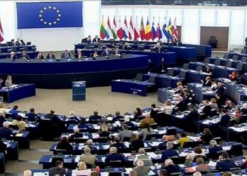 البرلمان الأوربي يصفع شرذمة البوليساريو باستقالة عرّابها وتفكك المجموعة الداعمة الرئيسية لها