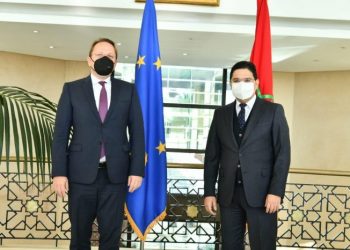 المفوض الأوروبي يصف المغرب بـ”الشريك ذو المصداقية”
