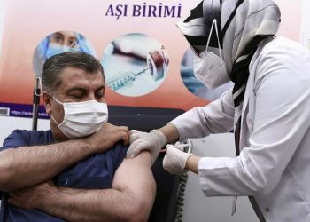 تركيا تبدأ حملة التطعيم ضد كورونا