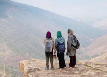 النقل المدرسي ركيزة أساسية لمحاربة الهدر المدرسي