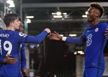 الدوري الإنجليزي: تشيلسي يعود للانتصارات بالفوز على فولهام