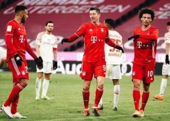 بايرن يعاقب ماينز بخماسية ويستعيد صدارة الدوري الألماني