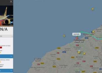 بالصور…الطائرة المحملة باللقاح تدخل المغرب