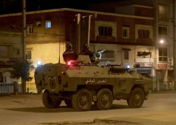اضطرابات تونس تسفر عن توقيف أكثر من 600 شخص ونشر الجيش 