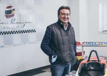 وفاة سائق فورمولا 1 السابق كامبوس عن 60 عاماً