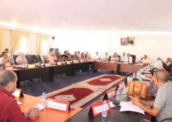 جماعة بويكرى تحين القرارات الجبائية