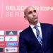 رئيس الاتحاد الإسباني يغيب عن نهائي كأس السوبر