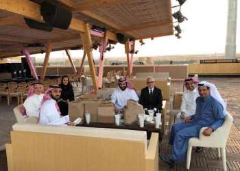 ولي العهد السعودي يعلن خطة لضخ المليارات في الاقتصاد