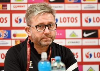 الاتحاد البولندي يعلن رحيل برزنتشيك
