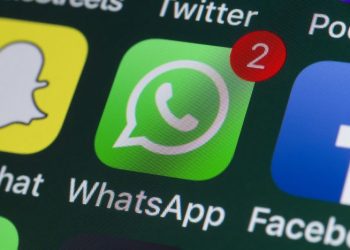 “واتساب” ترد على مستخدميها بعد الانتقادات