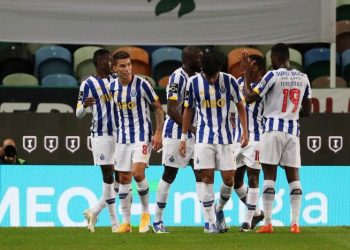 كورونا يضرب بورتو قبل مواجهة سبورتنغ «المهمة»