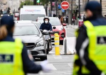 إسبانيا .. إلقاء القبض على ثلاثة إرهابيين جزائريين في برشلونة