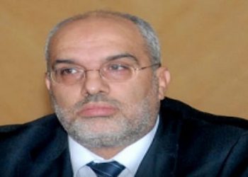 خمسة أسئلة للدكتور خالد الزوين الأخصائي في العلاج بالأعشاب الطبية