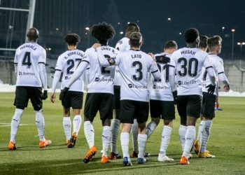 غرناطة وأوساسونا وريال بيتيس وفياريال وفالنسيا إلى ثمن نهائي كأس الملك