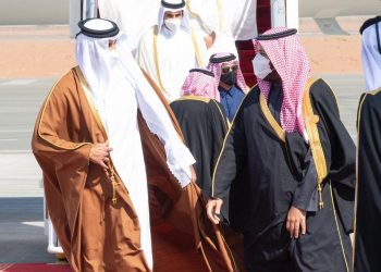 هكذا استقبل ولي العهد السعودي أمير قطر