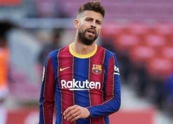 التحقيق مع بيكيه بسبب تعليقات حول ريال مدريد
