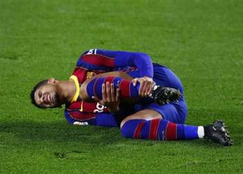 برشلونة يكشف حجم إصابة أراوخو