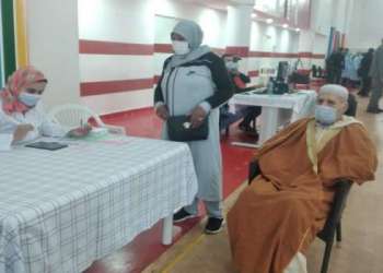 تعبئة وانخراط كبيرين للمواطنين في حملة التلقيح منذ إطلاقها من قبل جلالة الملك