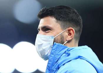 أغويرو: لم يتقرر شيء في مستقبلي بعد