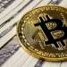 سعر عملة “بيتكوين” يقترب من مستويات قياسية جديدة