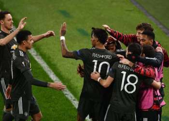 “يوروبا ليغ”: مانشستر يونايتد وتوتنهام وروما يضعون قدمًا في ثمن النهائي