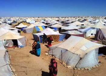 موقع آسيوي: محتجزو تندوف يقبعون في سجن بسماء مفتوحة