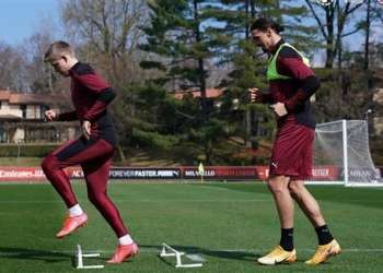 ميلان يفاجئ فيورنتينا بجاهزية إبراهيموفيتش
