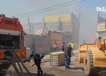 حريق مهول في سوق للمتلاشيات بالبيضاء يخلف خسائر كبيرة وشاهد عيان يحكي تفاصيل الواقعة