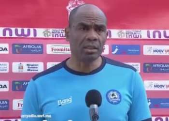 فريق نهضة الزمامرة ينفصل بالتراضي عن مدربه خالد فوهامي